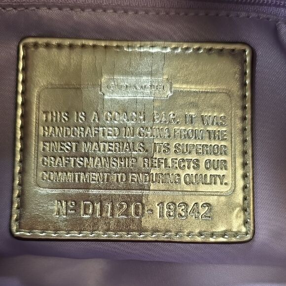 Coach Pop-C Glam Signature Graffiti Tote with Matching Wallet - Picture 12 of 15